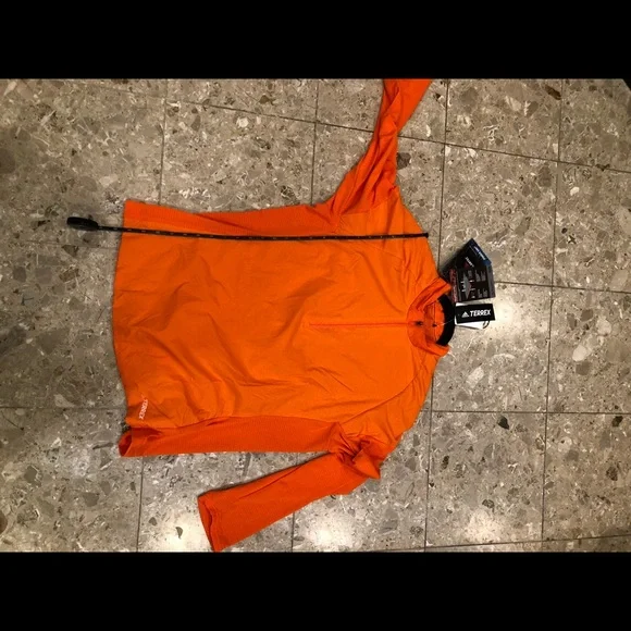 Adidas athletic X Terrex Agravic top - Picture 4 of 10